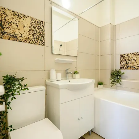 Bellevue By Ciulley - Panoramic - Center Apartment *