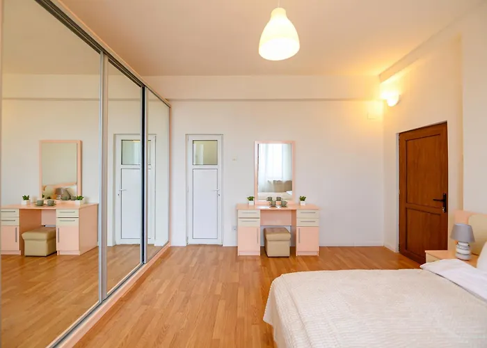 Bellevue By Ciulley - Panoramic - Center Apartman Bukarest