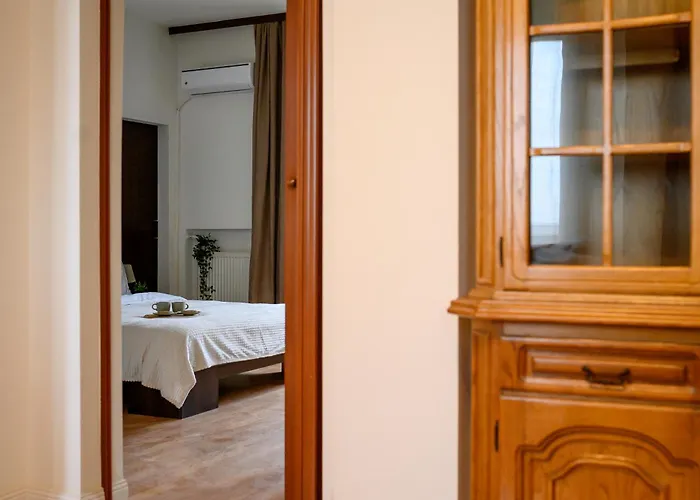 Bellevue By Ciulley - Panoramic - Center *