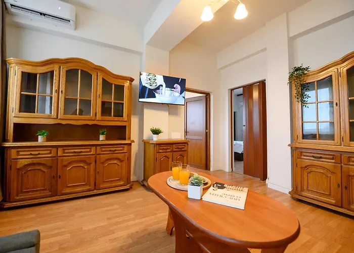 Bellevue By Ciulley - Panoramic - Center *