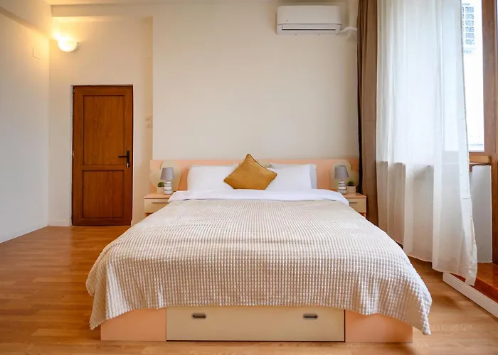 Bellevue By Ciulley - Panoramic - Center Апартаменти